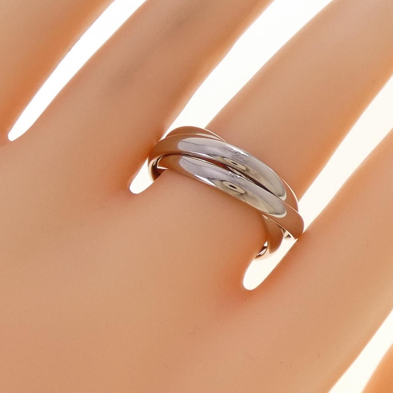 Cartier Trinity Ring White Gold — view 4