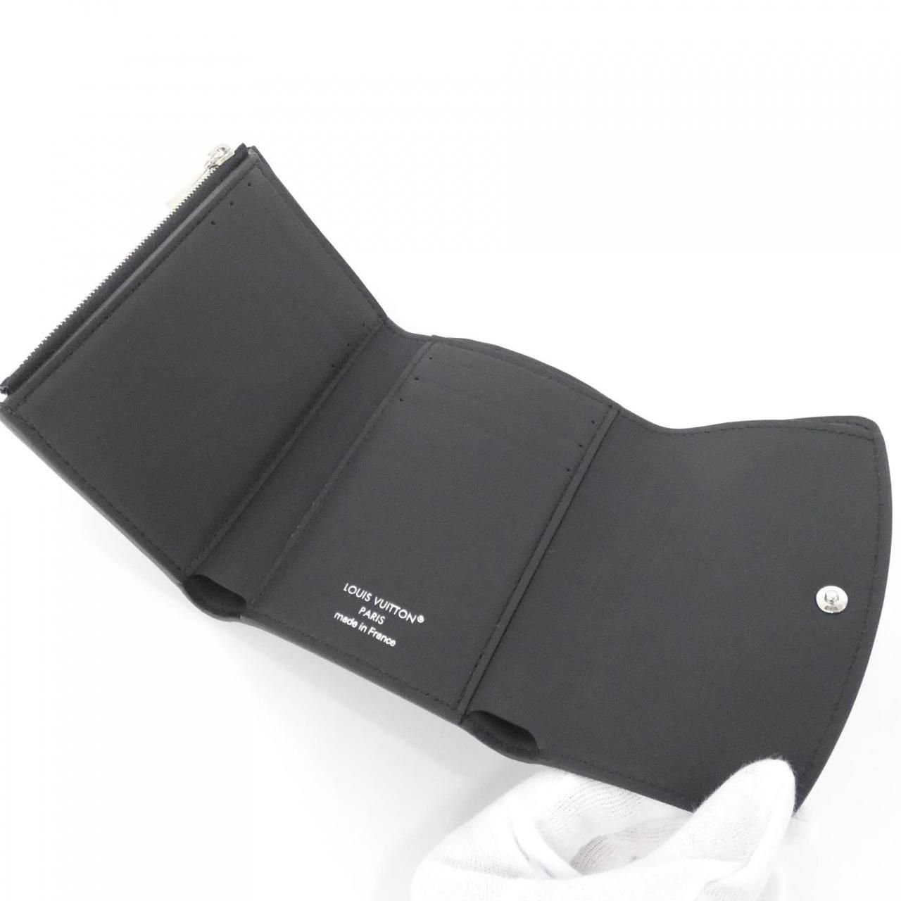 Louis Vuitton Mahina Portefeuille Victorine Wallet — view 3