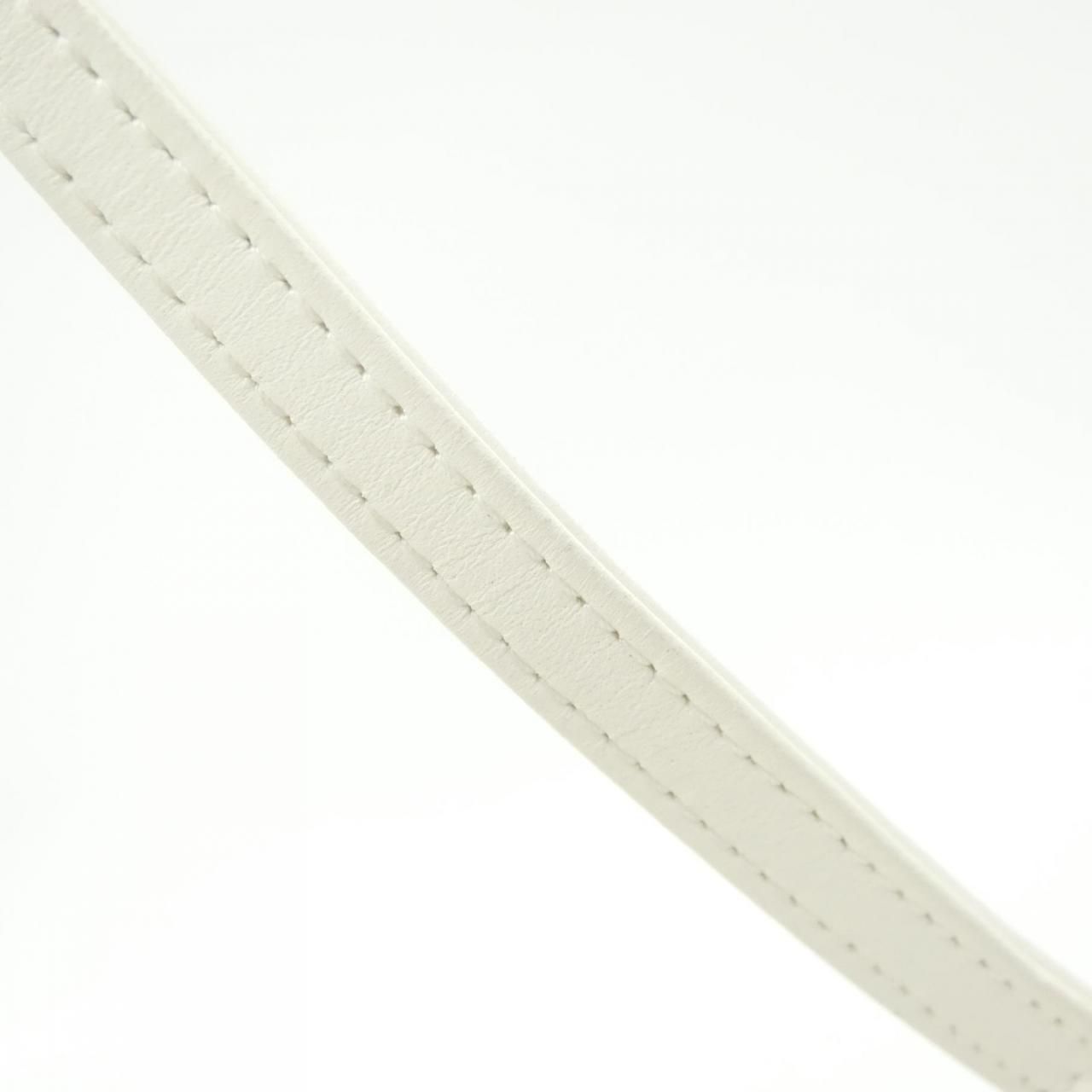 Chanel Shoulder Bag White — view 7