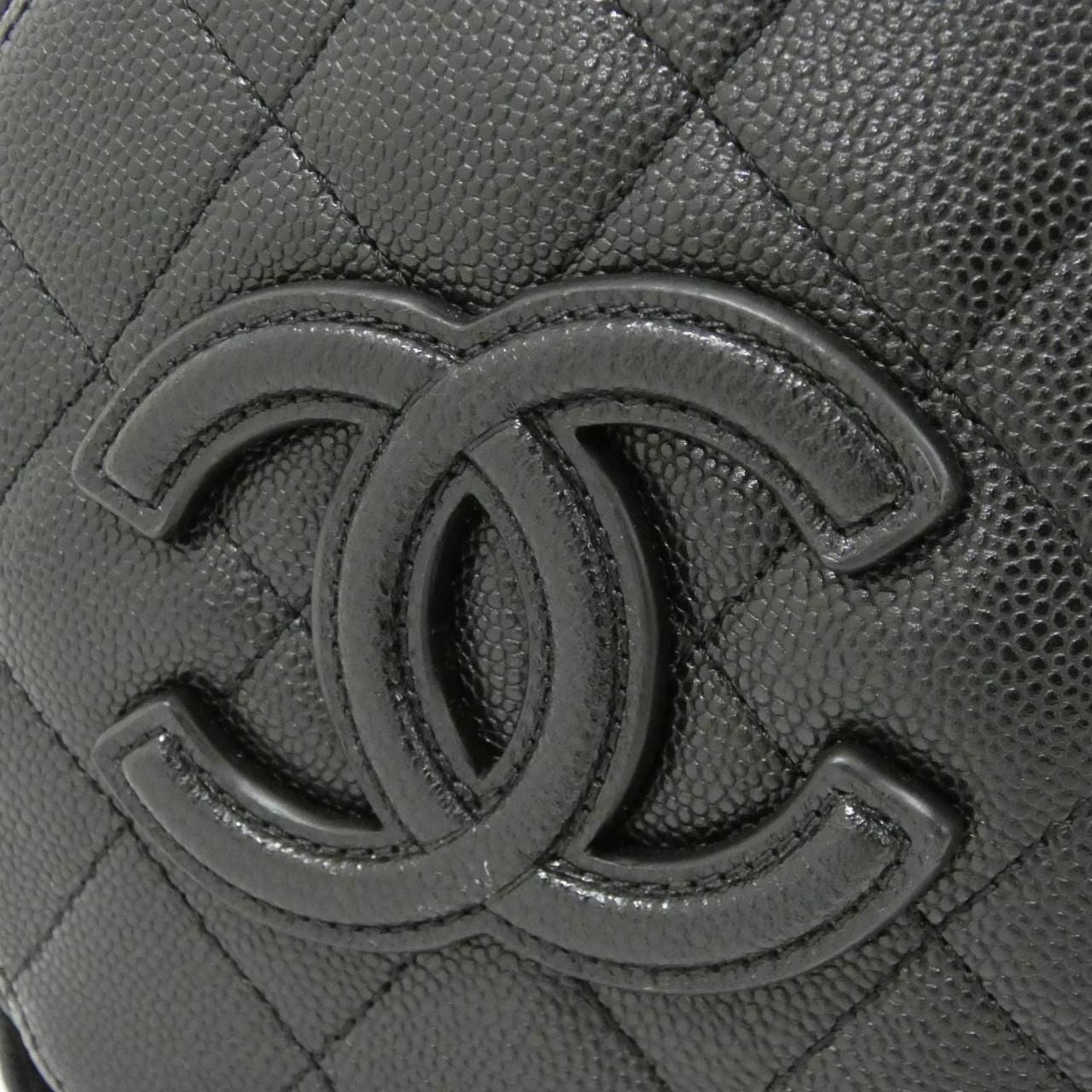 Chanel Shoulder Bag Black — view 4