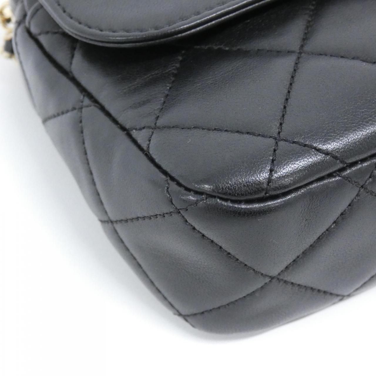 Chanel Shoulder Bag Black — view 4