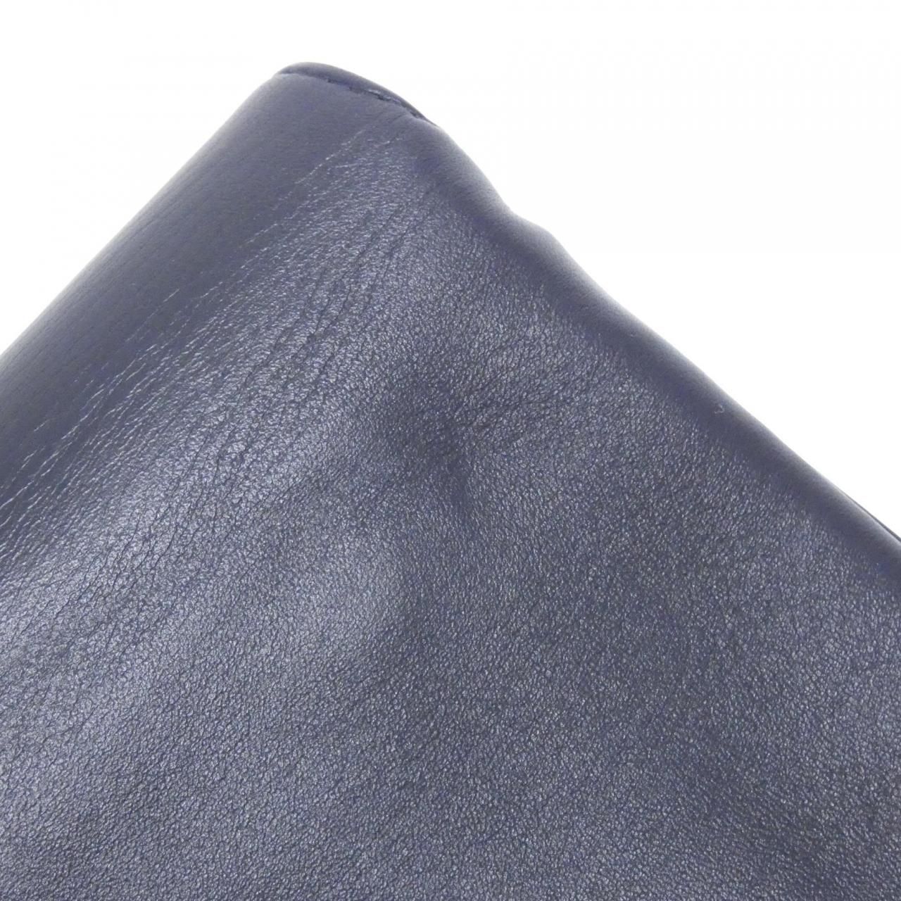 Chanel Bag Handbag Navy — view 6