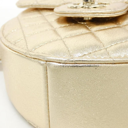 Chanel Shoulder Bag Gold — view 3