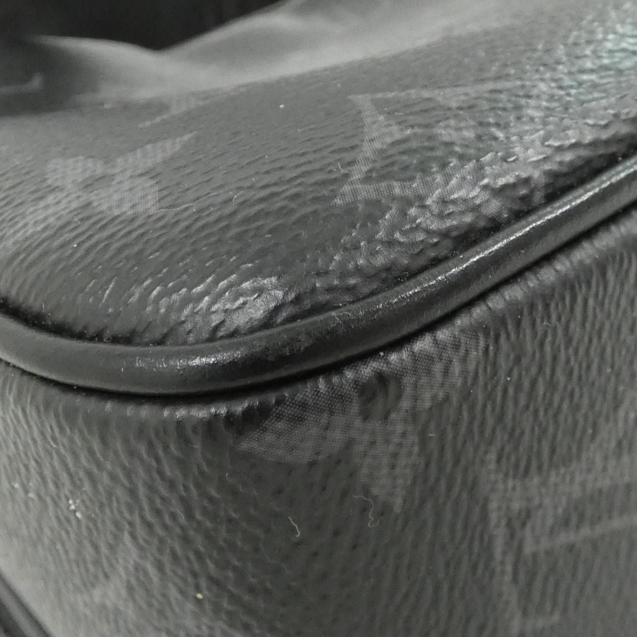 Louis Vuitton Monogram Eclipse Alpha Messenger Shoulder — view 3