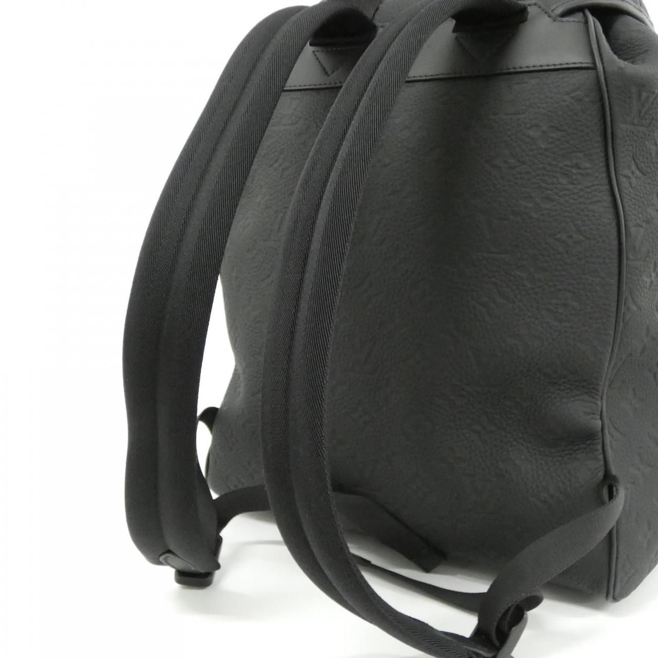 Louis Vuitton Taurillon Monogram Montsouris Backpack — view 9