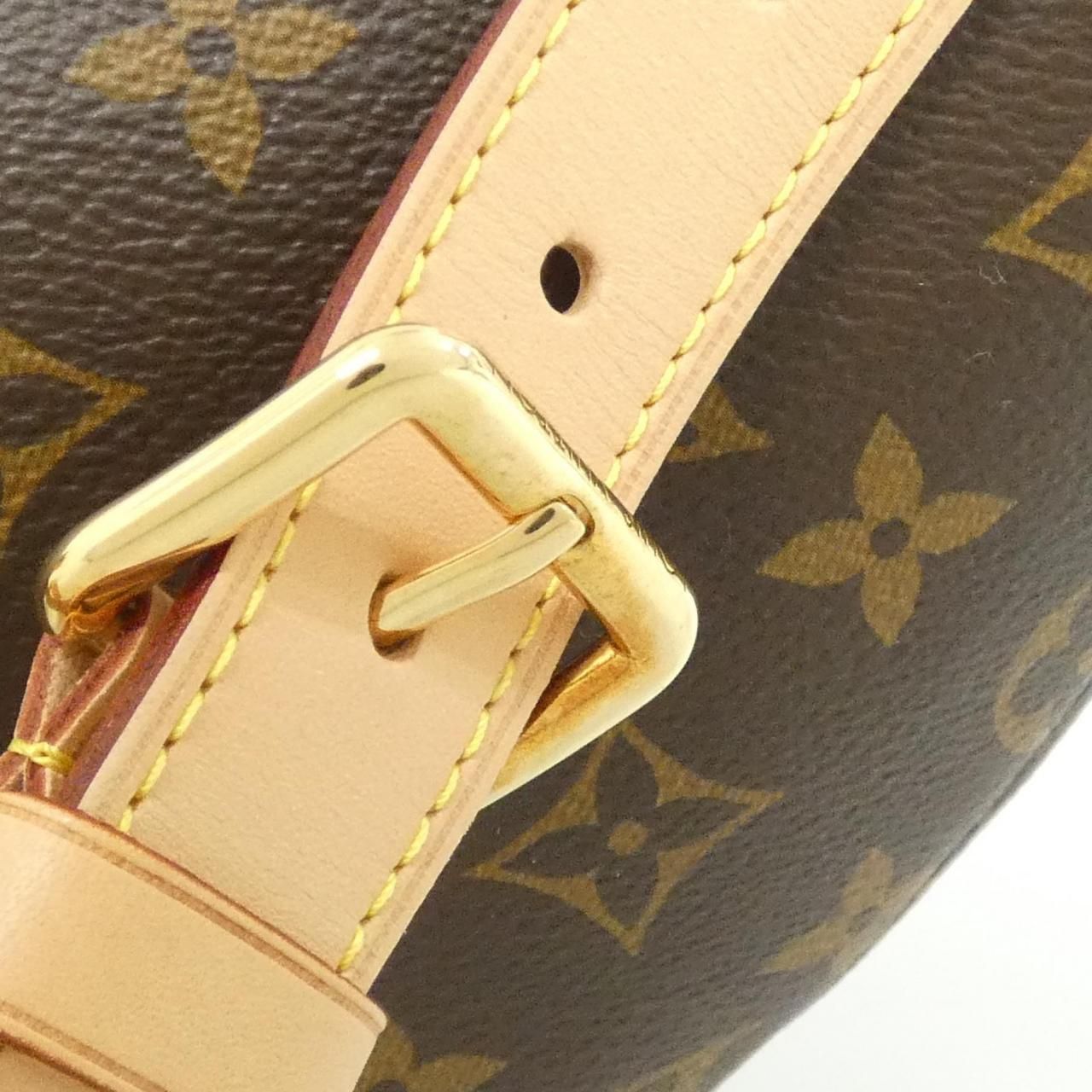 Louis Vuitton Monogram Bum — view 6