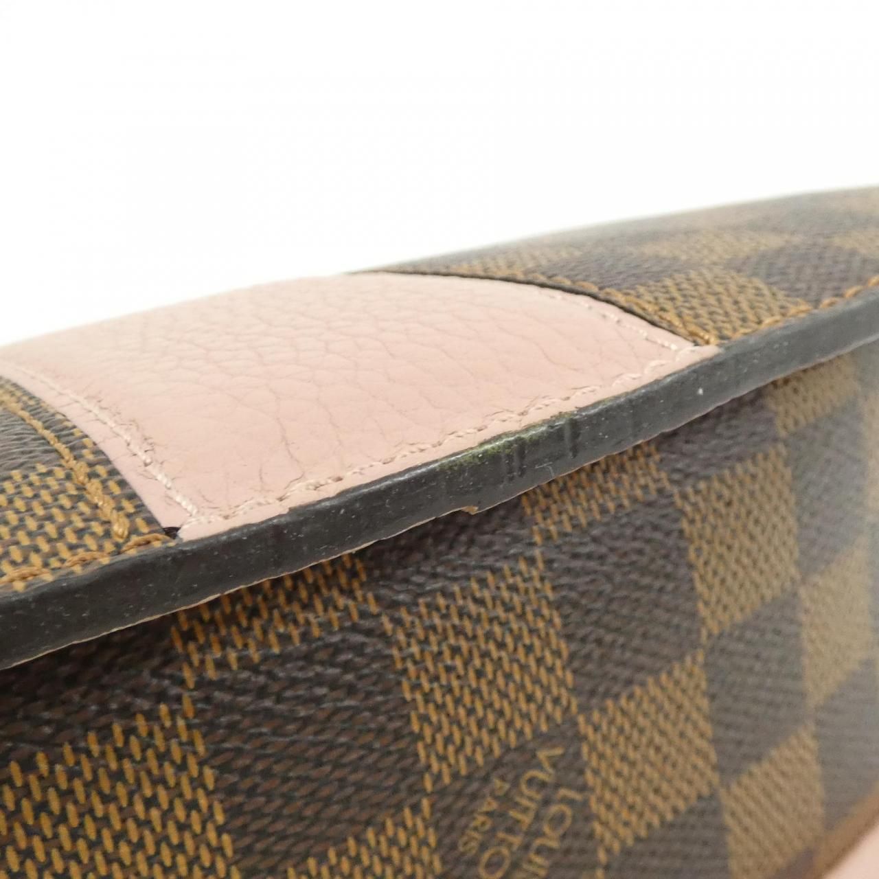 Louis Vuitton Damier White Shoulder — view 3