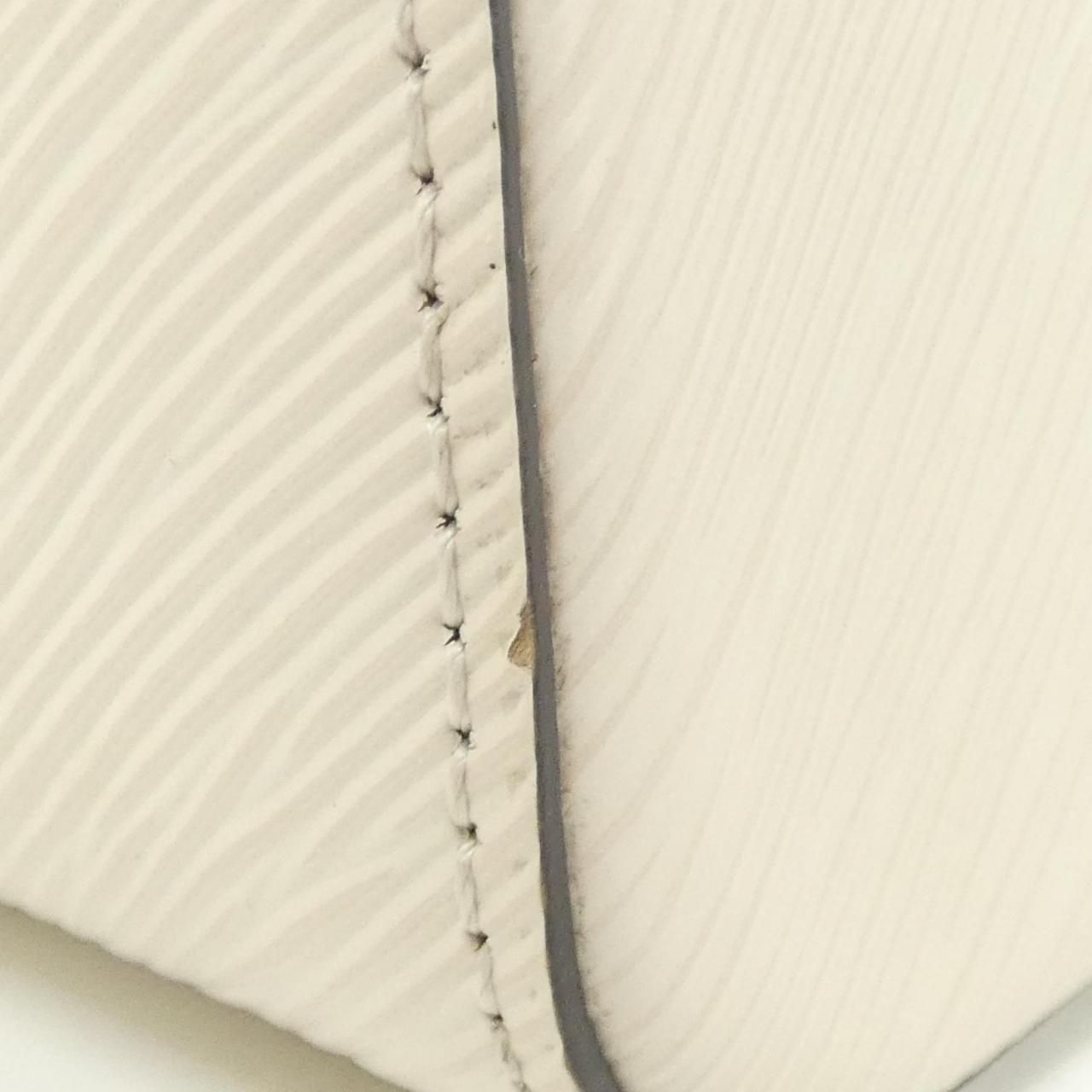 Louis Vuitton Epi Marais Rini Shoulder — view 8