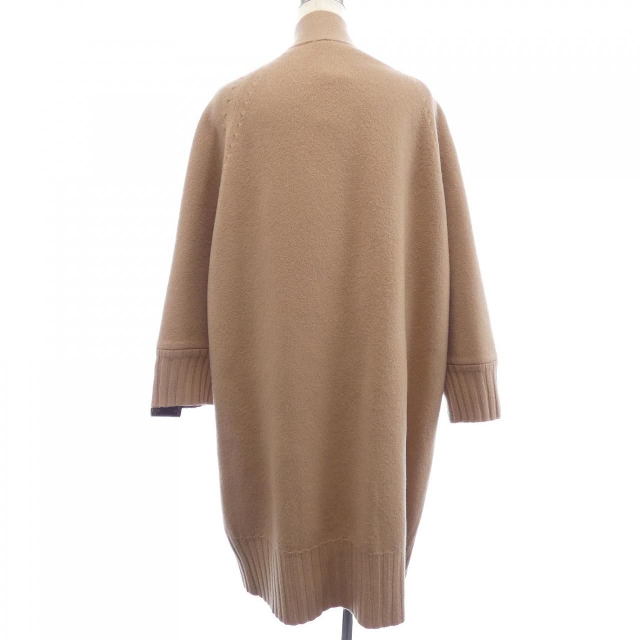 Louis Vuitton Oversize Detailed Cardigan Long — view 2