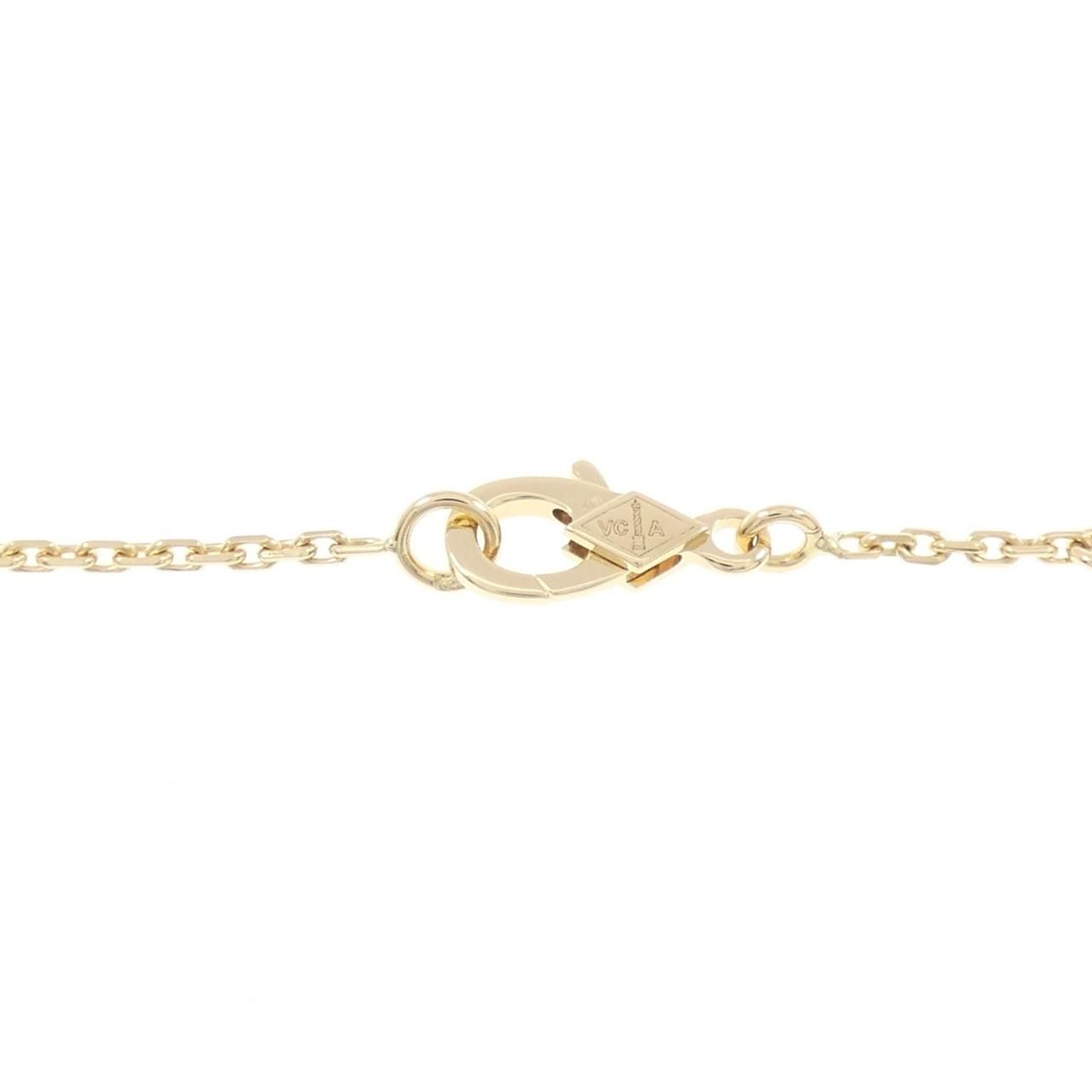 Van Cleef & Arpels Vintage Alhambra Necklace — view 4