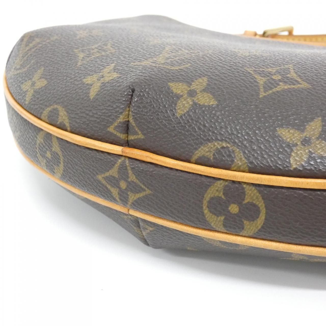 Louis Vuitton Monogram Pochette Croissant Shoulder — view 3