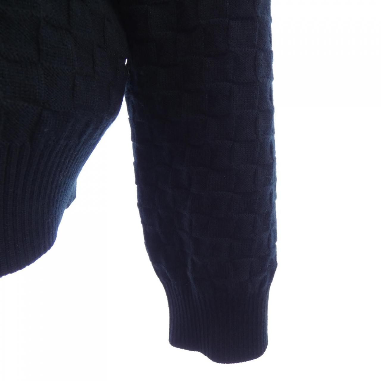 Louis Vuitton LV SE Damier Signature Zip Sle Cardigan — view 6
