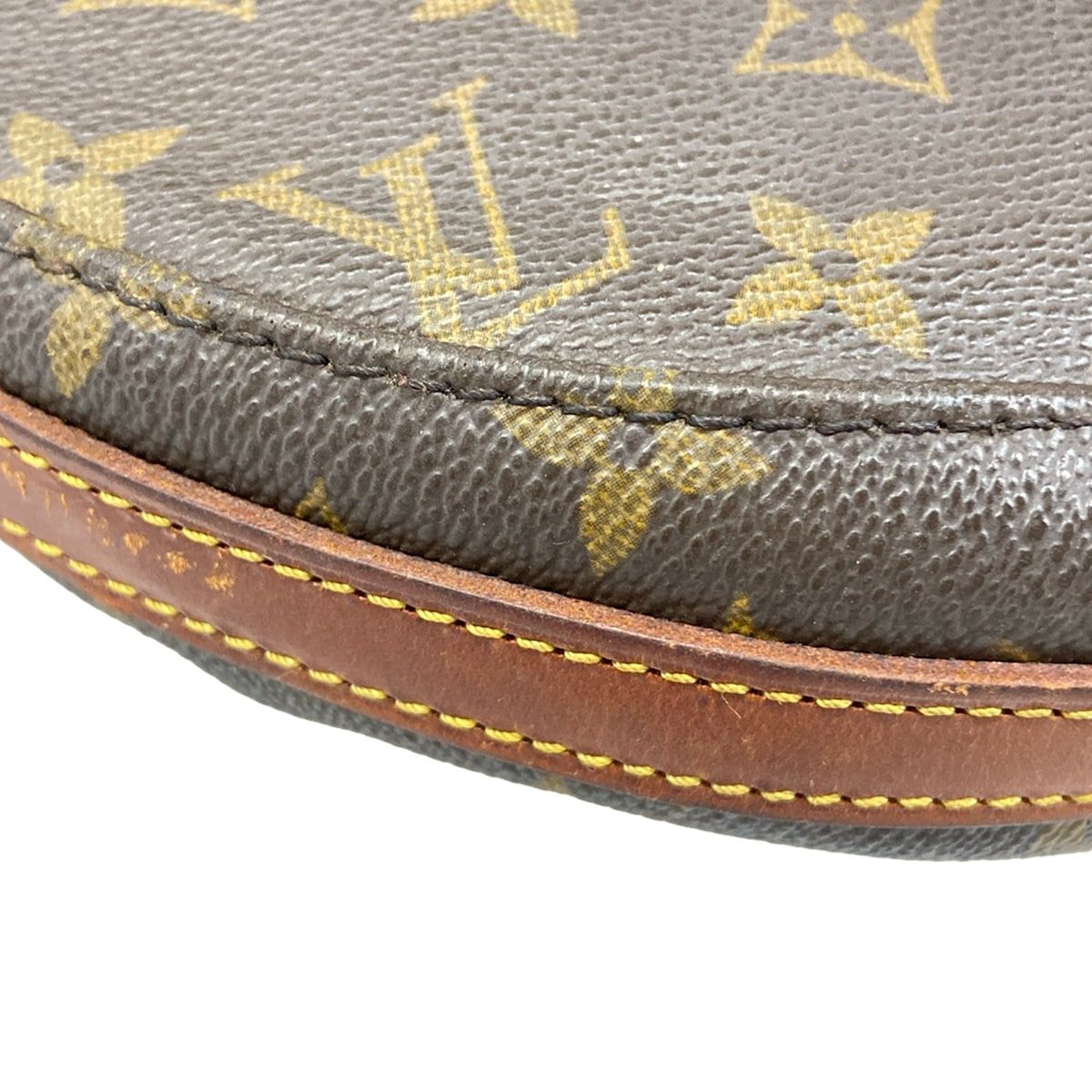 Louis Vuitton Shoulder Bag Monogram Cite MM — view 6