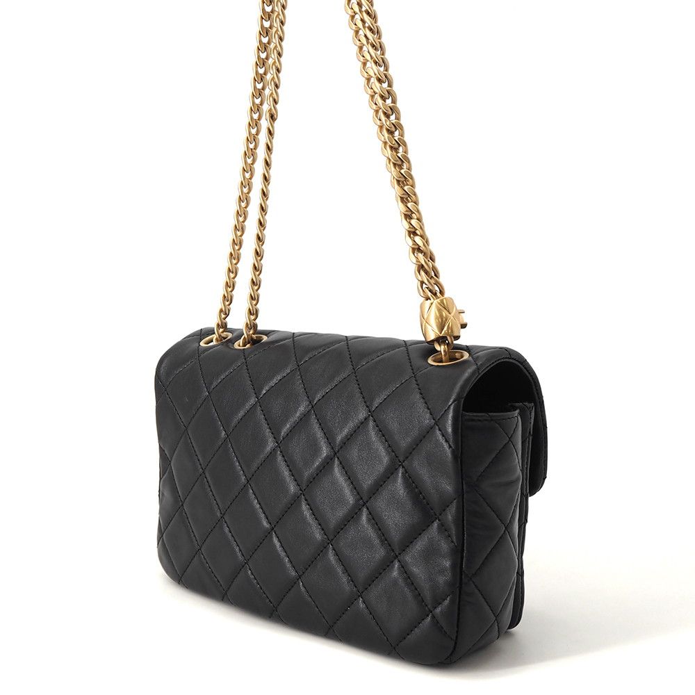 Chanel Chain Shoulder Bag Quilted CC Logo Leather Black — view 2