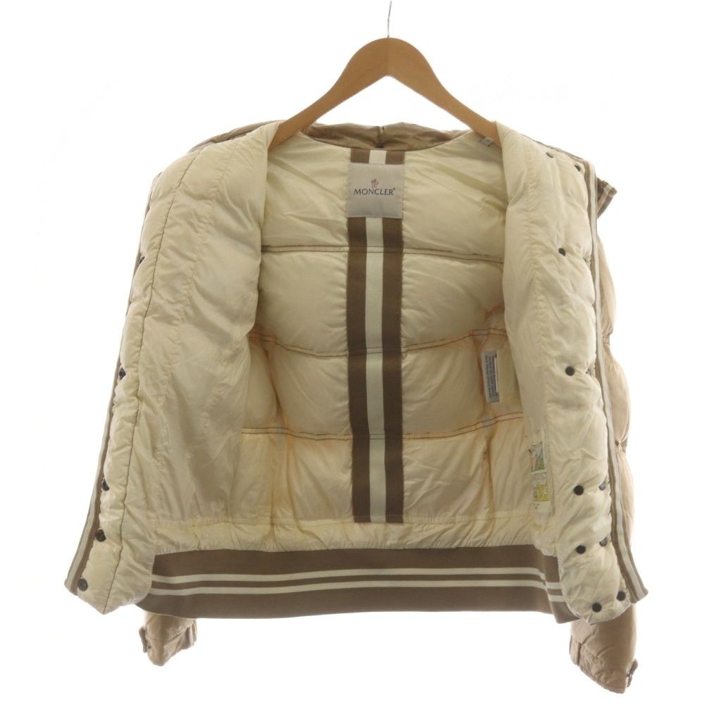 Moncler Quincy Down Jacket Hood Patch Logo 0 Beige — view 5