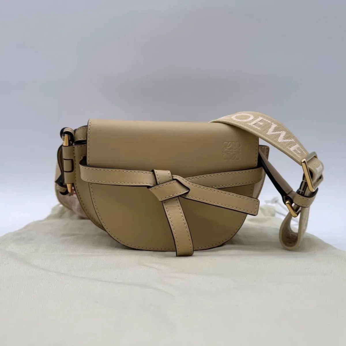 Loewe Shoulder Bag Gate Dual Beige Leather