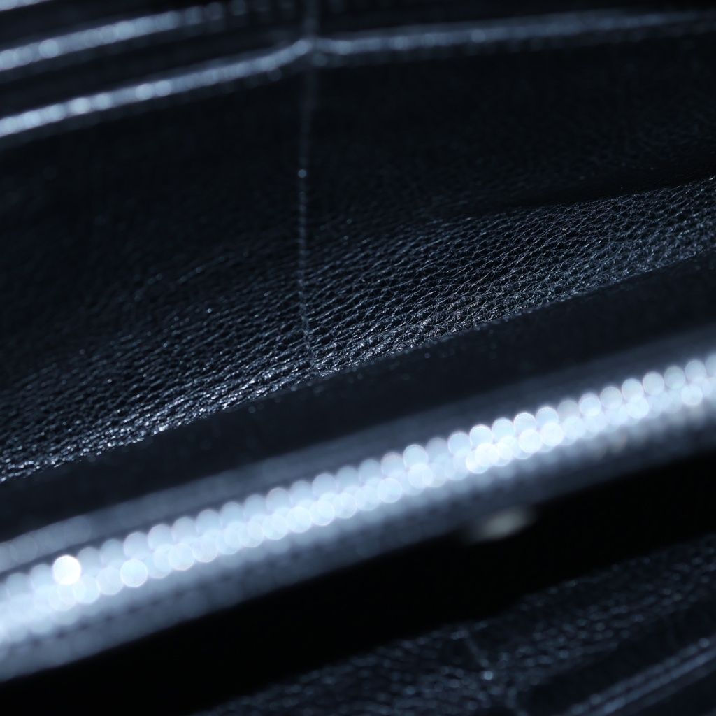 Chrome Hearts Rec Zip Plane Plain Round Zip Leather Wallet Black — view 4