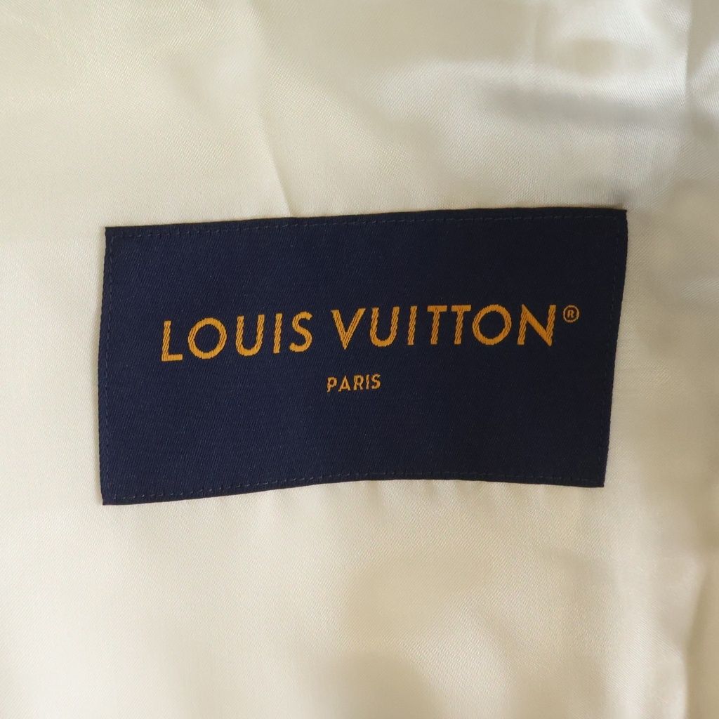 Louis Vuitton LV SE Emboss Monogram Mix Leather Jacket White 46 — view 6