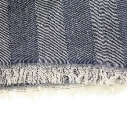 Louis Vuitton Trunk Travel Scarf Gray — view 3