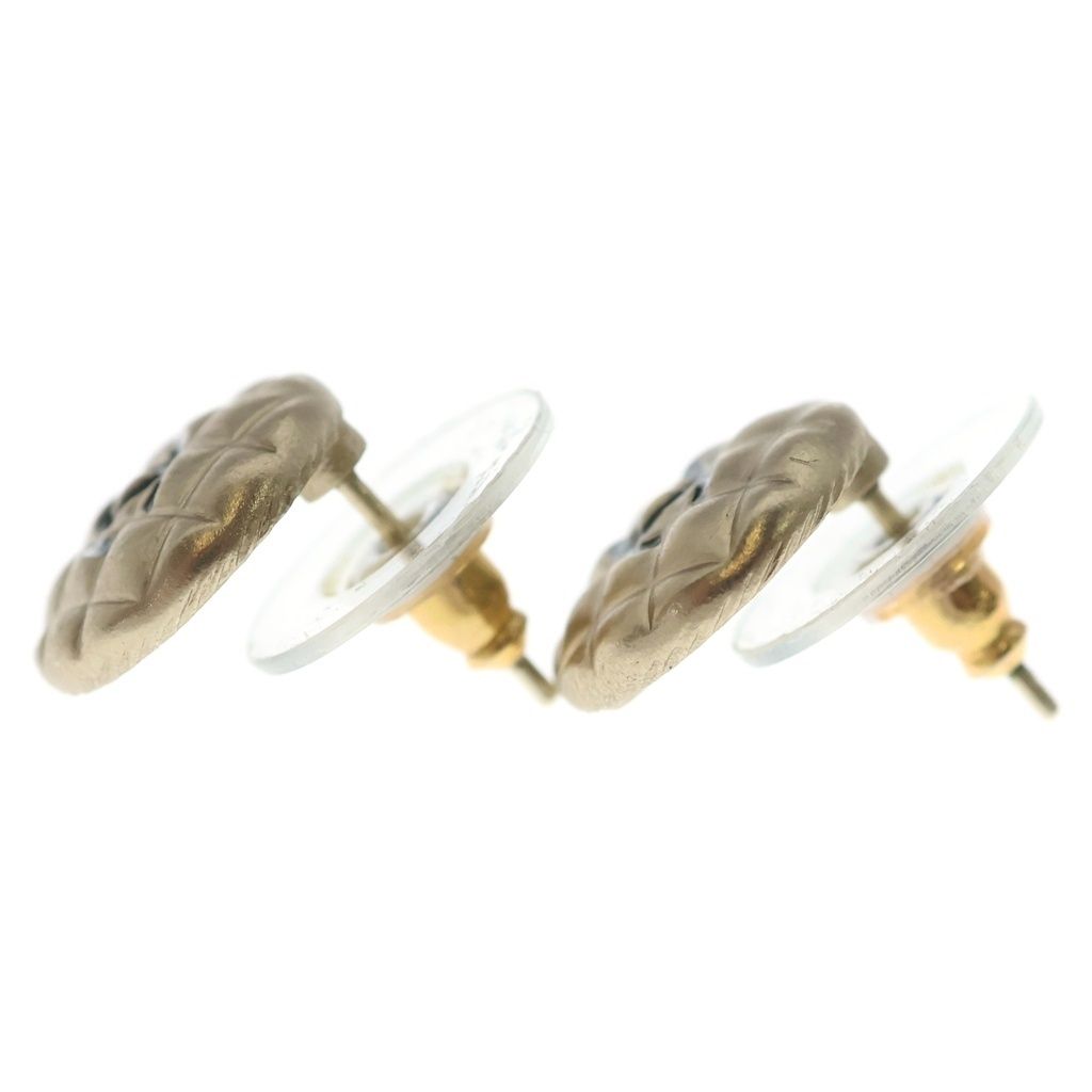 Chanel CC Logo Coco Quilted Earrings Gold — view 3