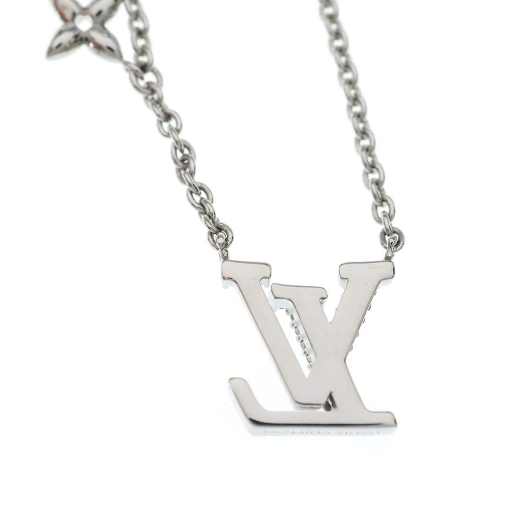 Louis Vuitton LV Iconic Rhinestone Pendant Chain Silver — view 5