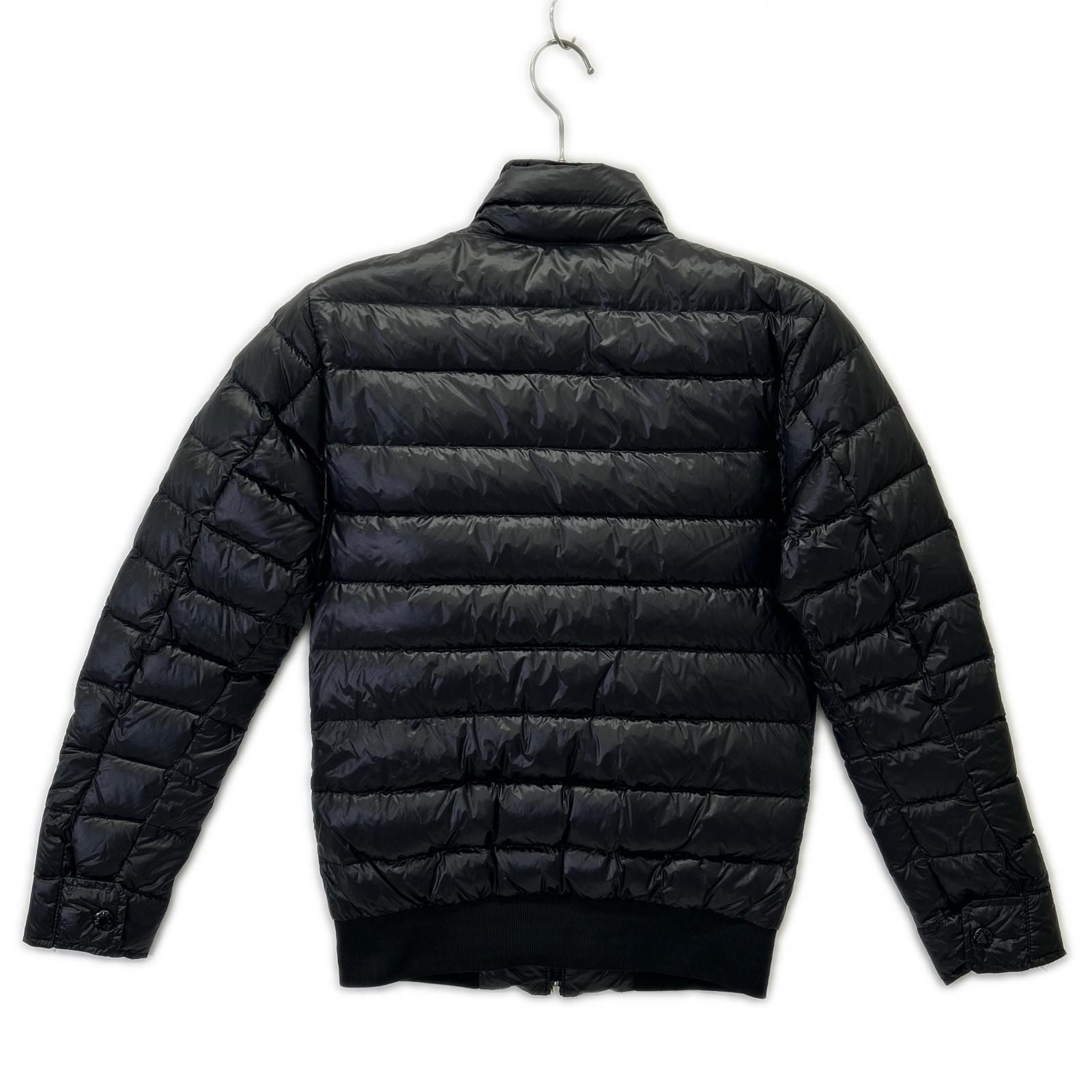 Moncler Delon Down Jacket 00 — view 2