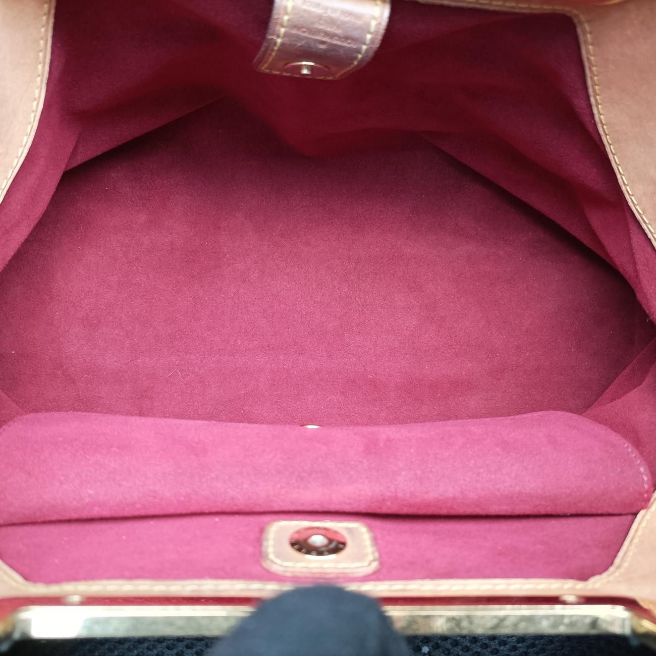 Louis Vuitton Judy MM Blanc Monogram Multicolor Messenger — view 9