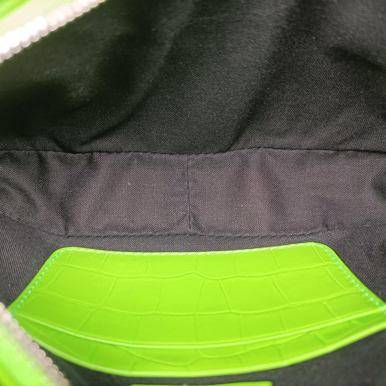 Balenciaga le Cagole Green Lambskin .3817.0 Messenger — view 9