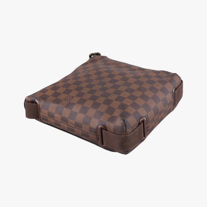 Louis Vuitton Brooklyn PM Evene Damier Canvas Messenger — view 7