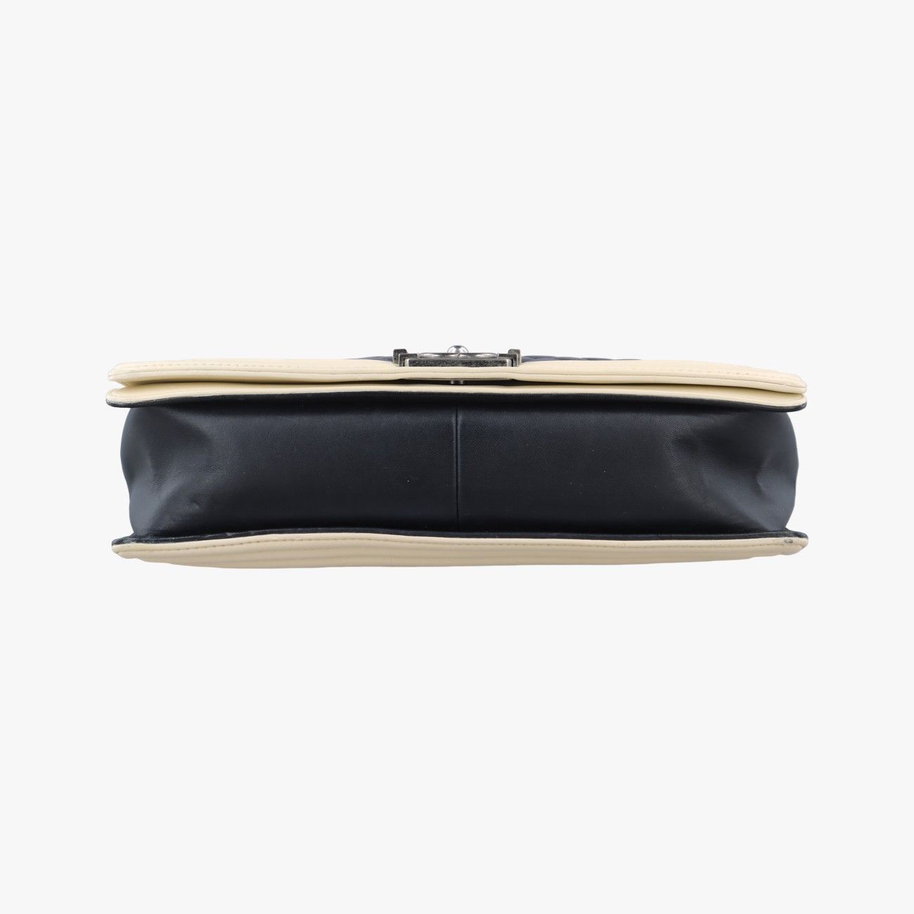 Chanel Black Beige Lambskin Messenger — view 3