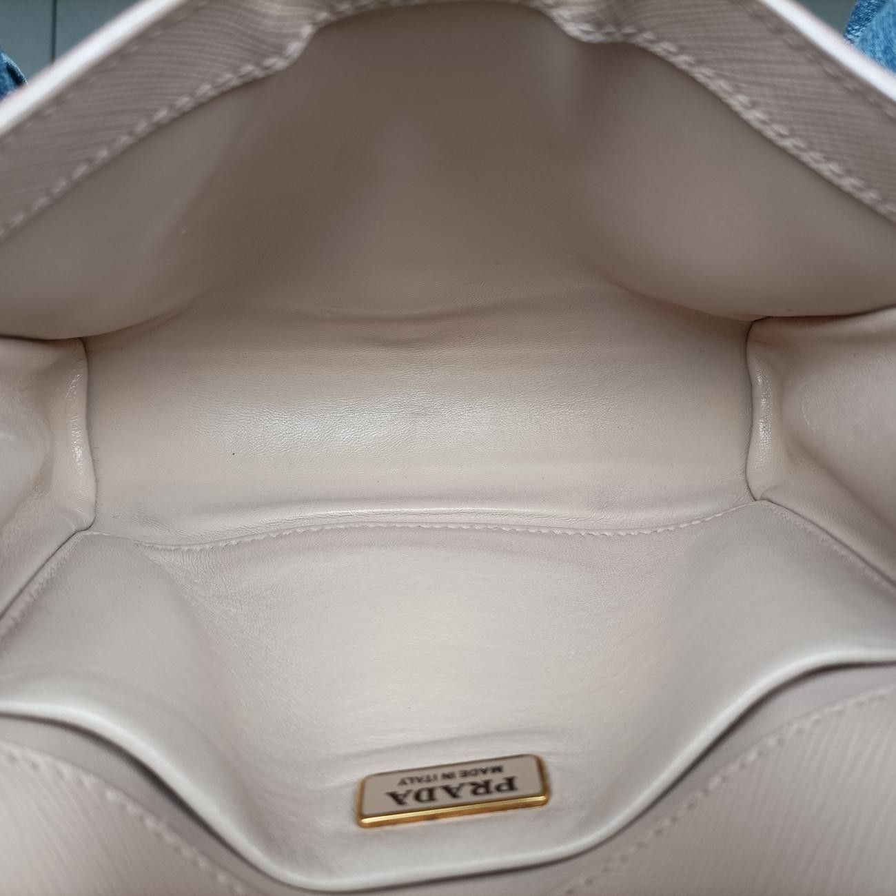 Prada Vitello Diano Pink Saffiano Leather Messenger — view 9