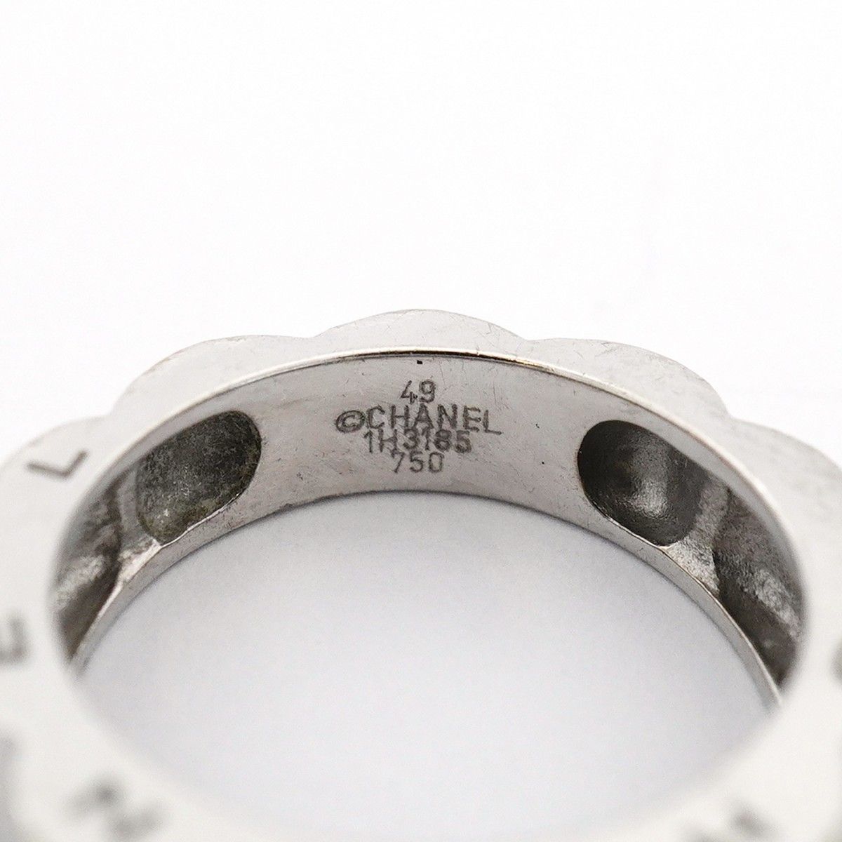 Chanel Ring Camellia Profile 18k White Gold — view 5