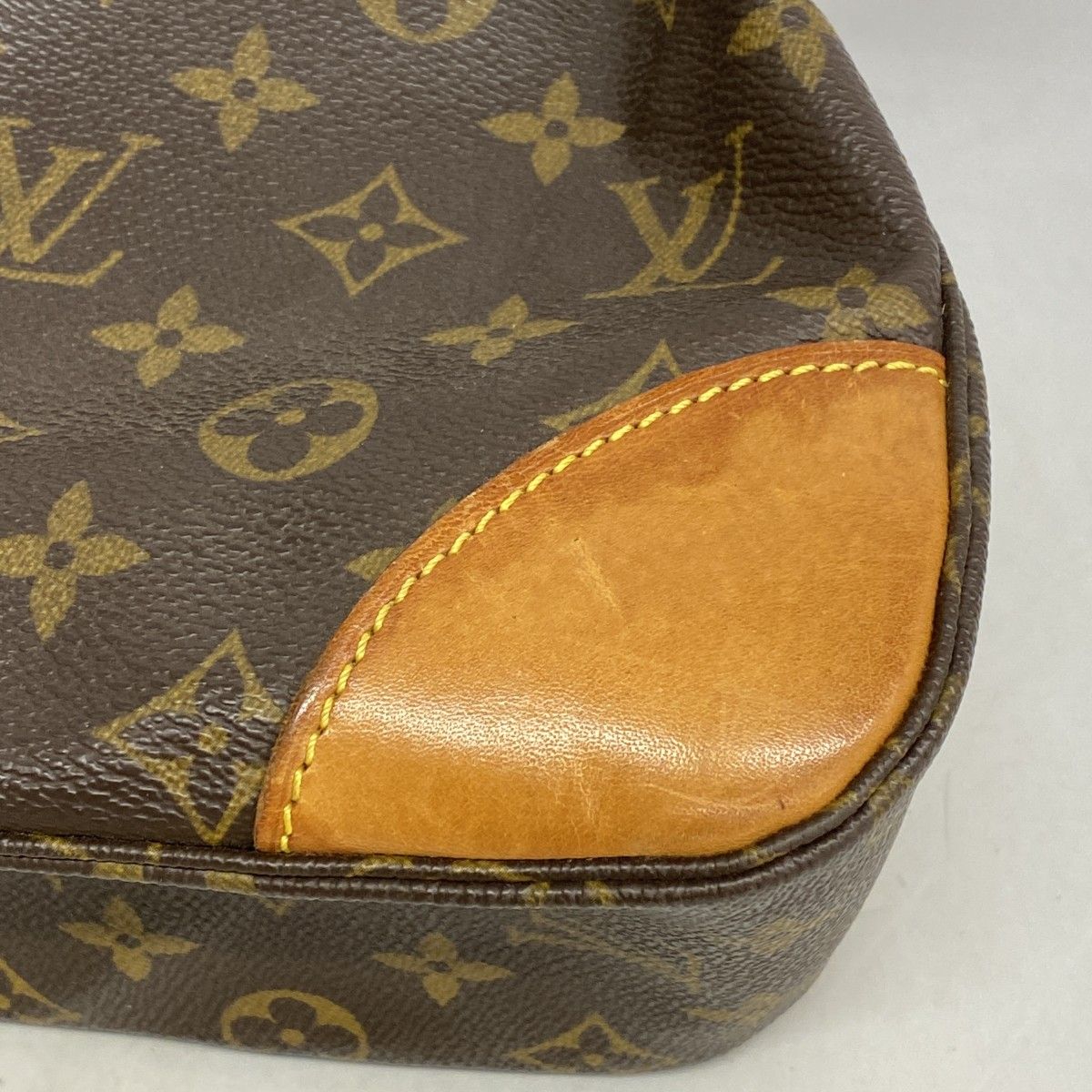 Louis Vuitton Shoulder Bag Monogram Boulogne 30 Brown — view 6