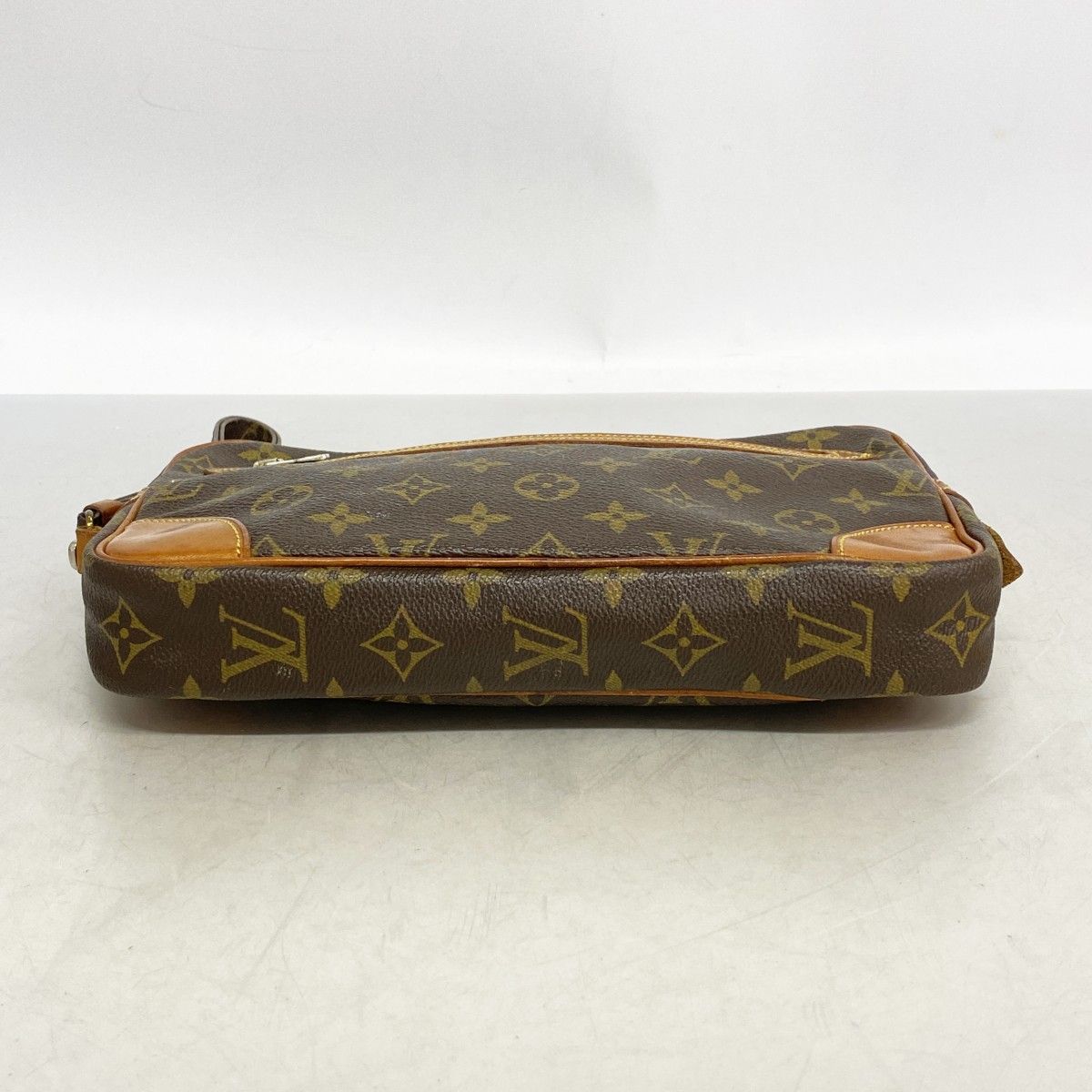 Louis Vuitton Clutch Monogram Marly Dragonne GM Brown — view 3