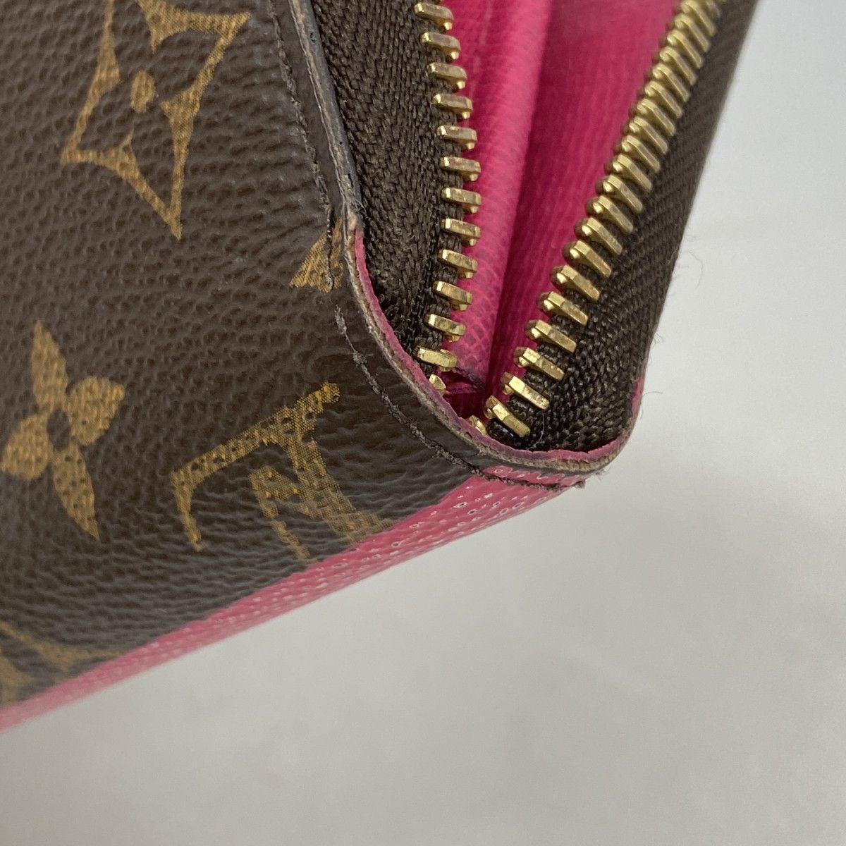 Louis Vuitton Wallet Monogram Ivasion Zippy Brown — view 5