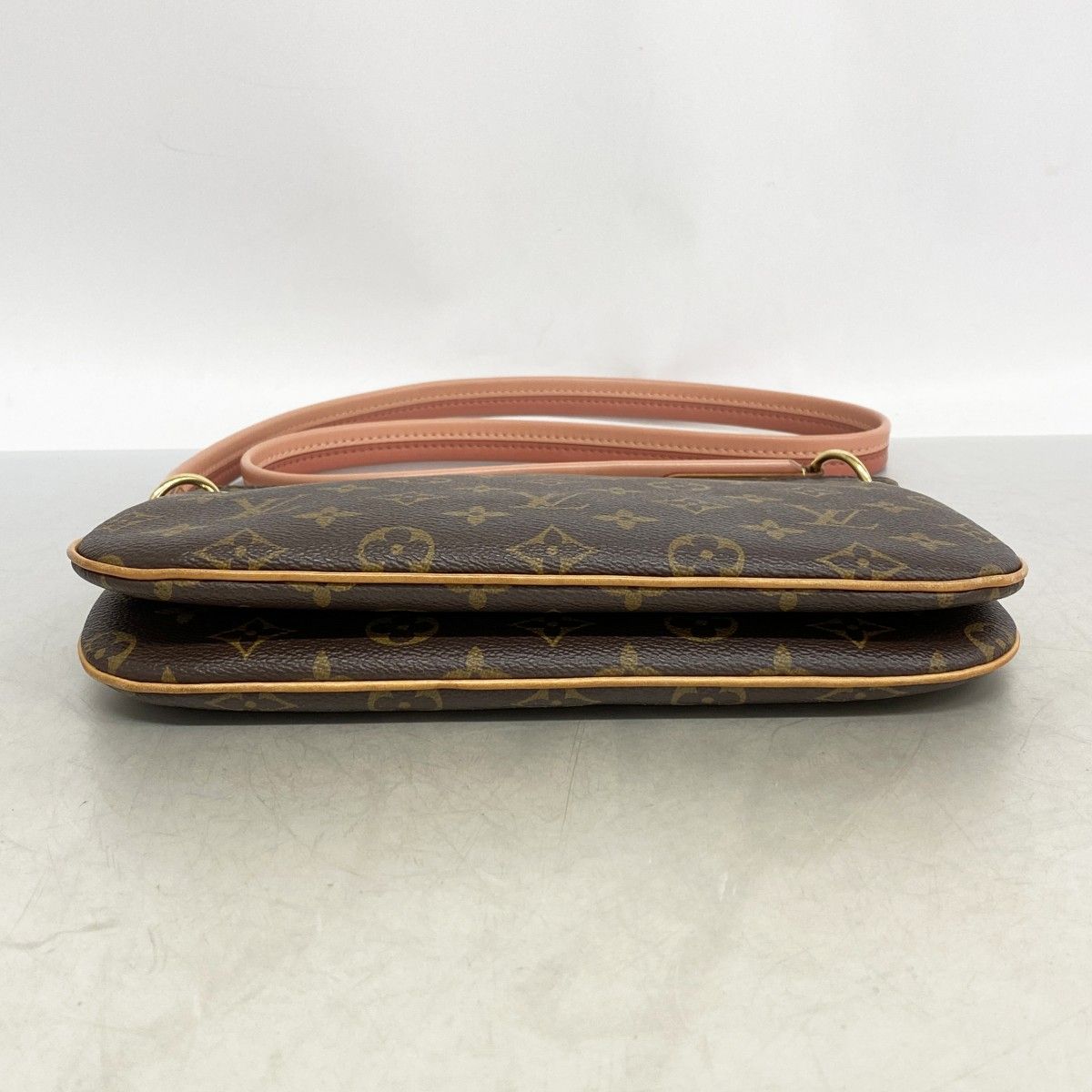 Louis Vuitton Shoulder Bag Monogram Loretta Ville Rose — view 3