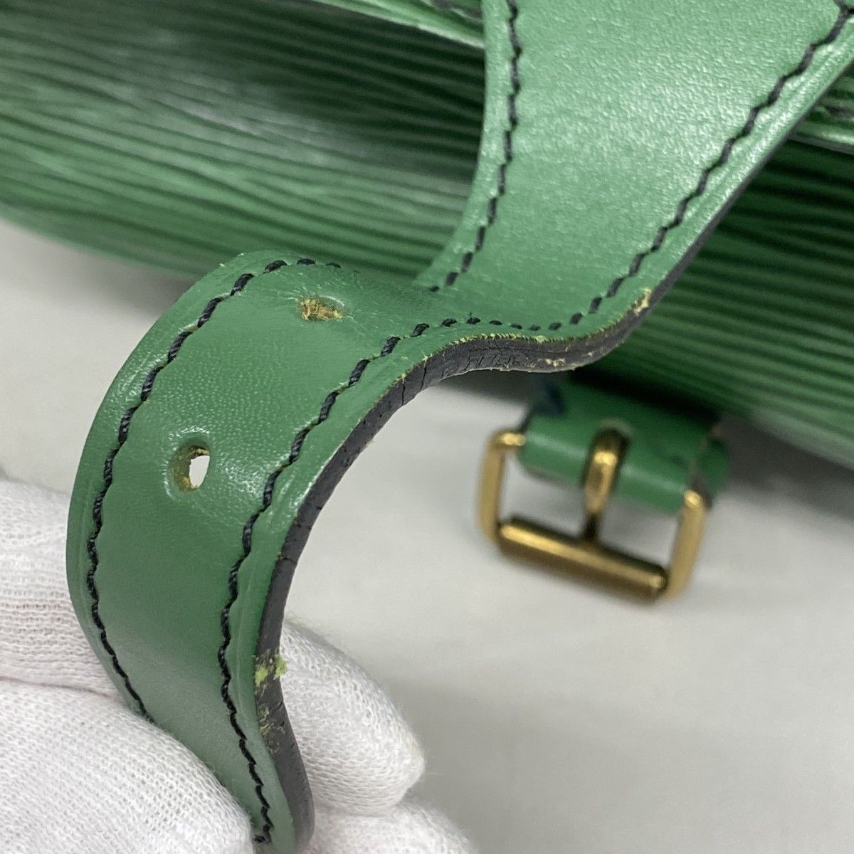Louis Vuitton Shoulder Bag Epi Cartouchiere Borneo Green — view 8