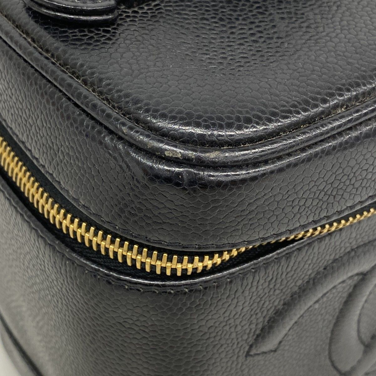 Chanel Vanity Bag Caviar Leather Black Gold — view 7