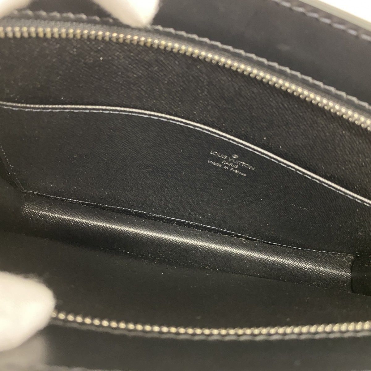 Louis Vuitton Clutch Epi Pochette Homme Noir — view 4