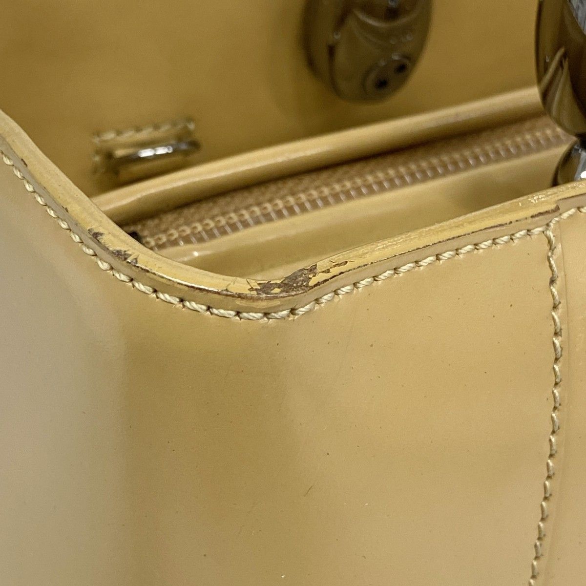 Dior Handbag Maris Pearl Leather Beige Silver — view 8