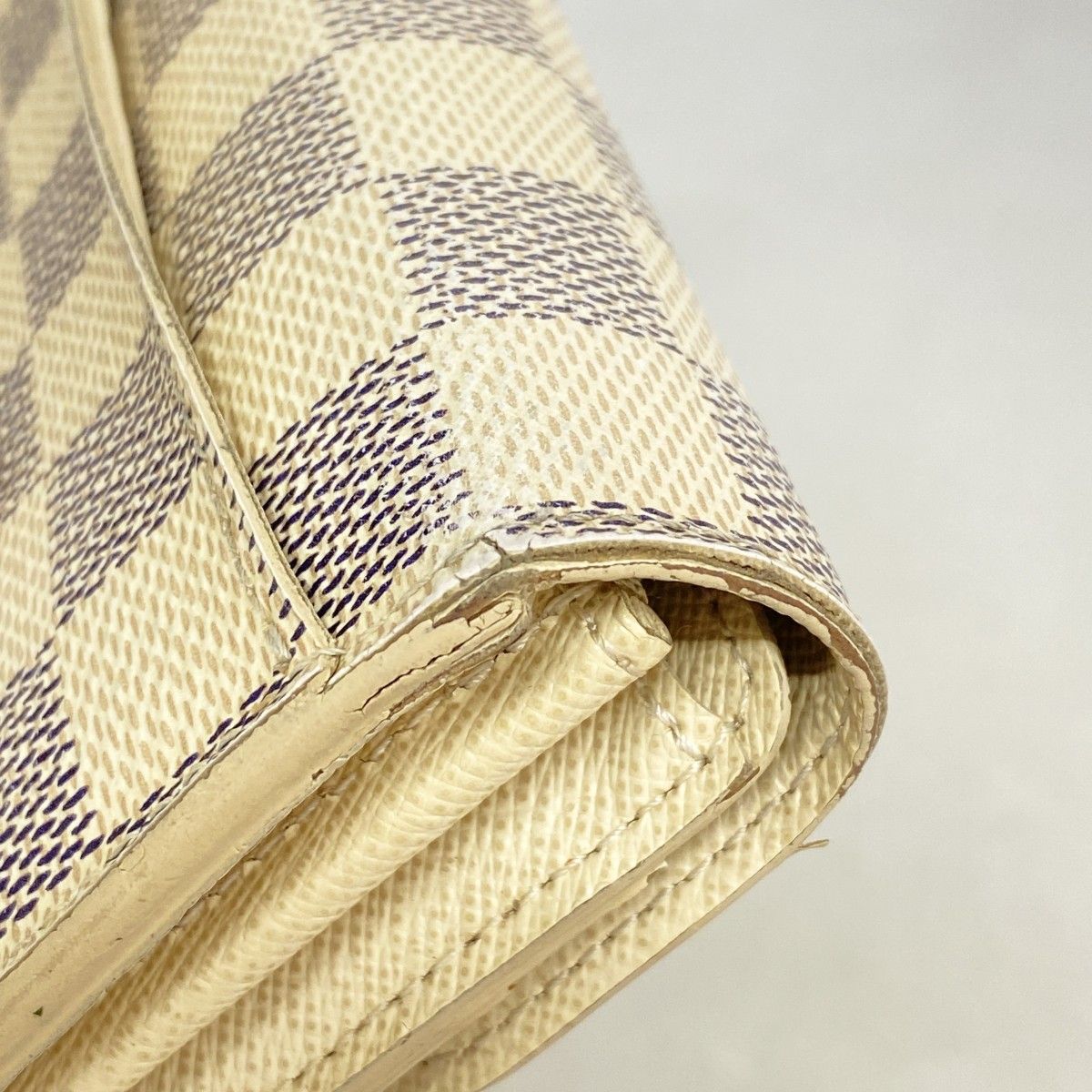Louis Vuitton Wallet Damier Azur Portefeuille Sarah White — view 7