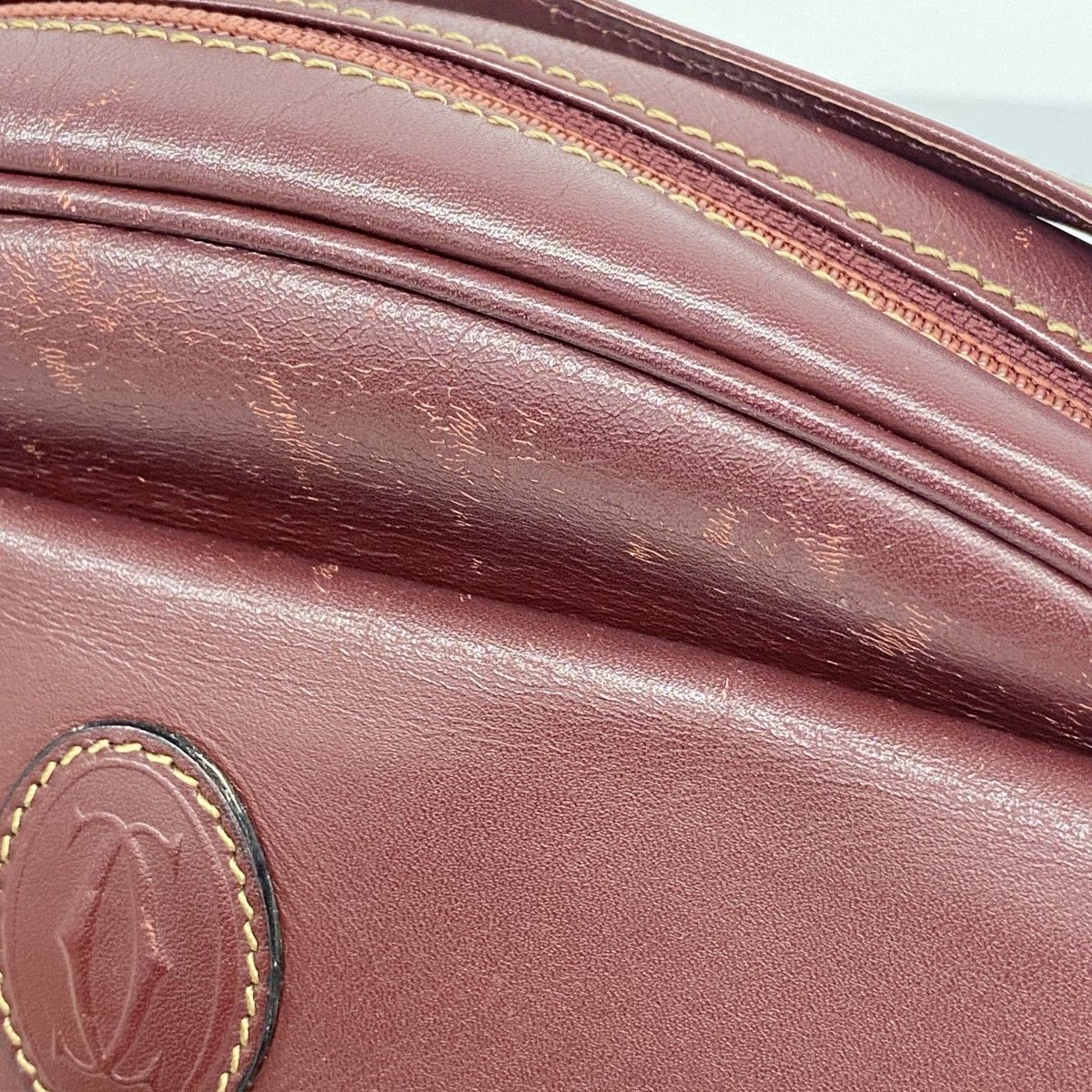 Cartier Shoulder Bag Must Leather Bordeaux Gold — view 7