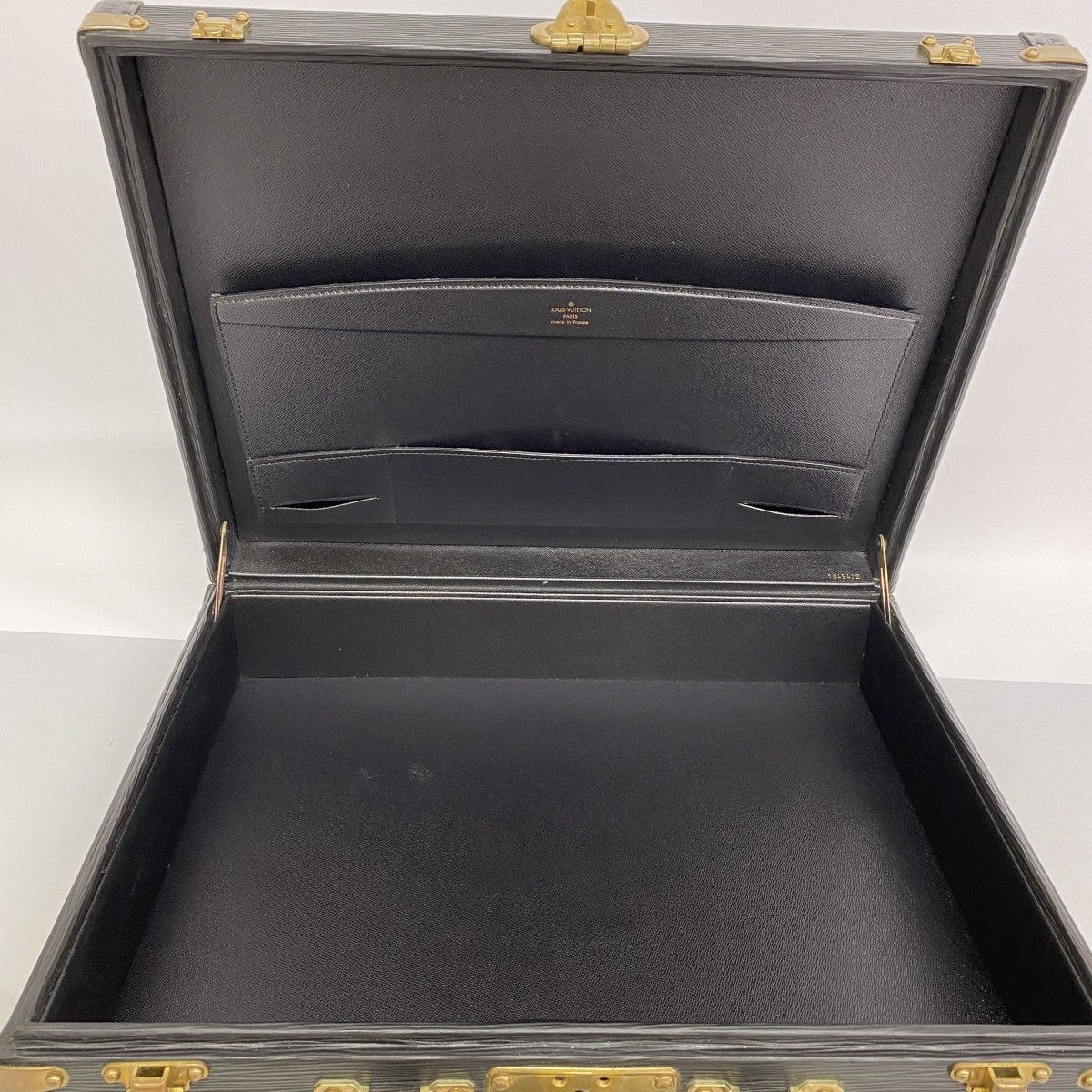 Louis Vuitton Attache Case Epi President Noir Shoulder — view 4