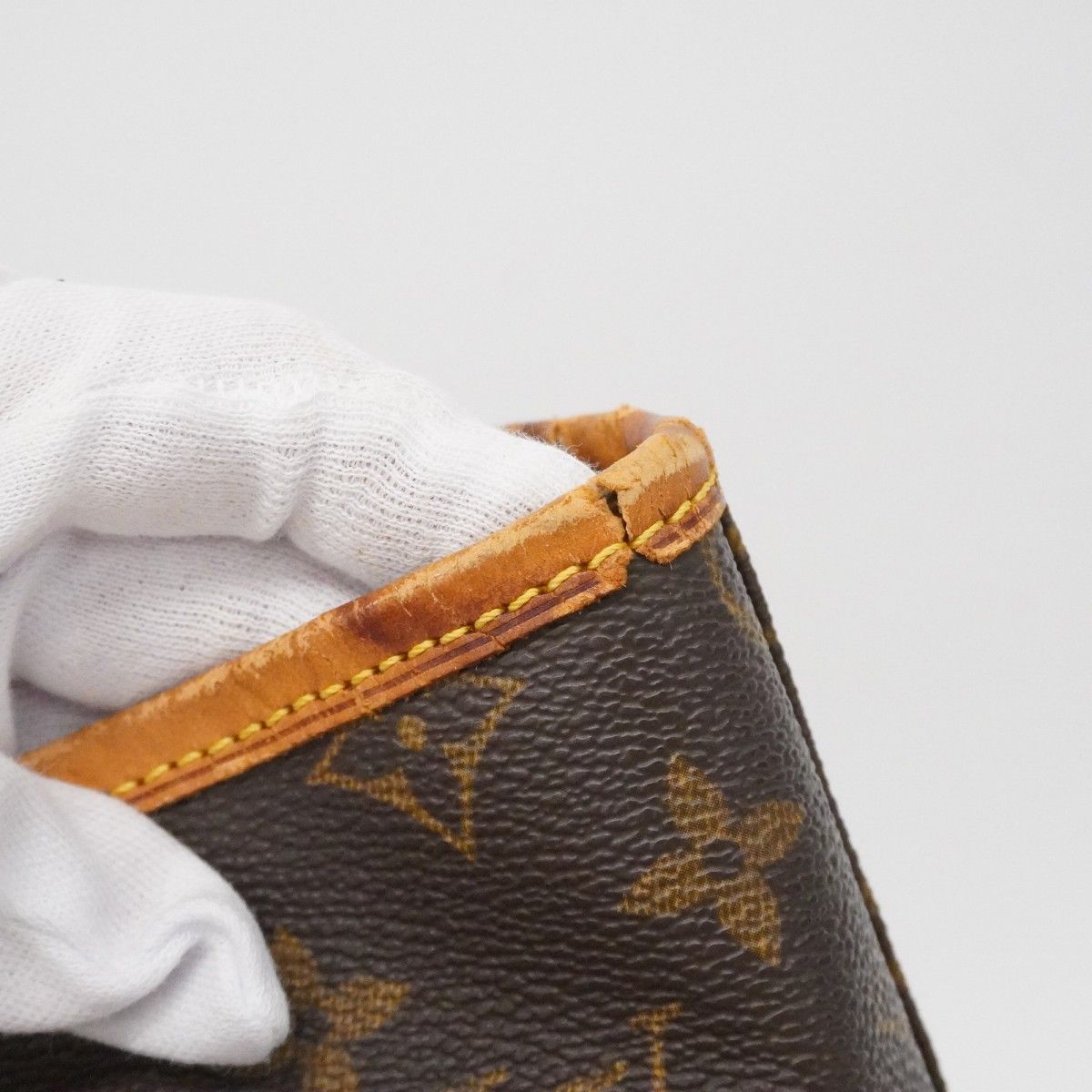 Louis Vuitton Tote Monogram Bucket GM Brown — view 8