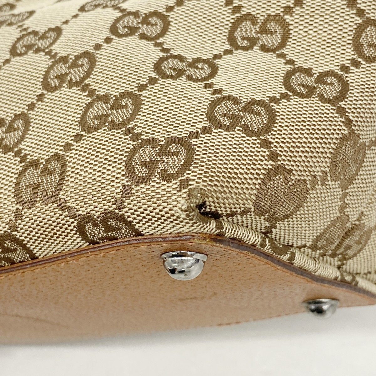 Gucci Handbag GG Canvas Beige Silver — view 7