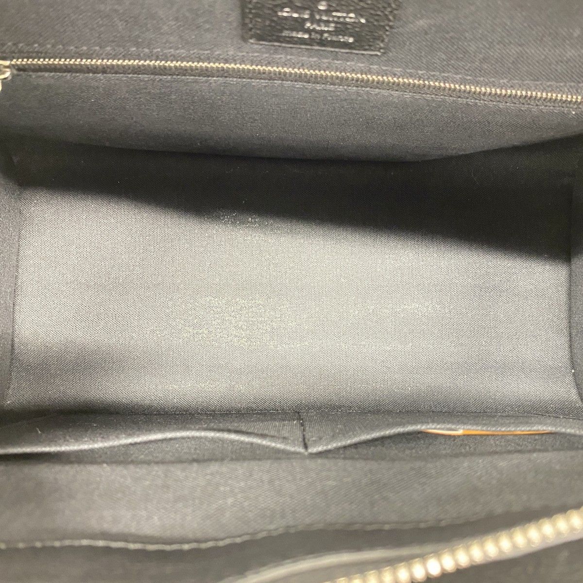 Louis Vuitton Handbag Epi Vano Mm Noir 2-Way — view 4