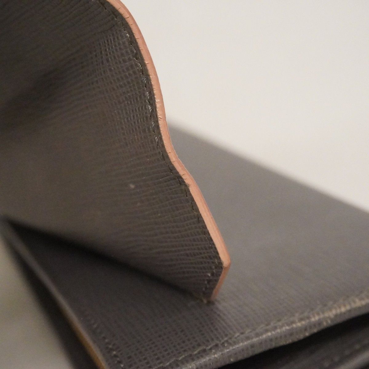 Fendi Wallet Leather Pink Gray Gold — view 7