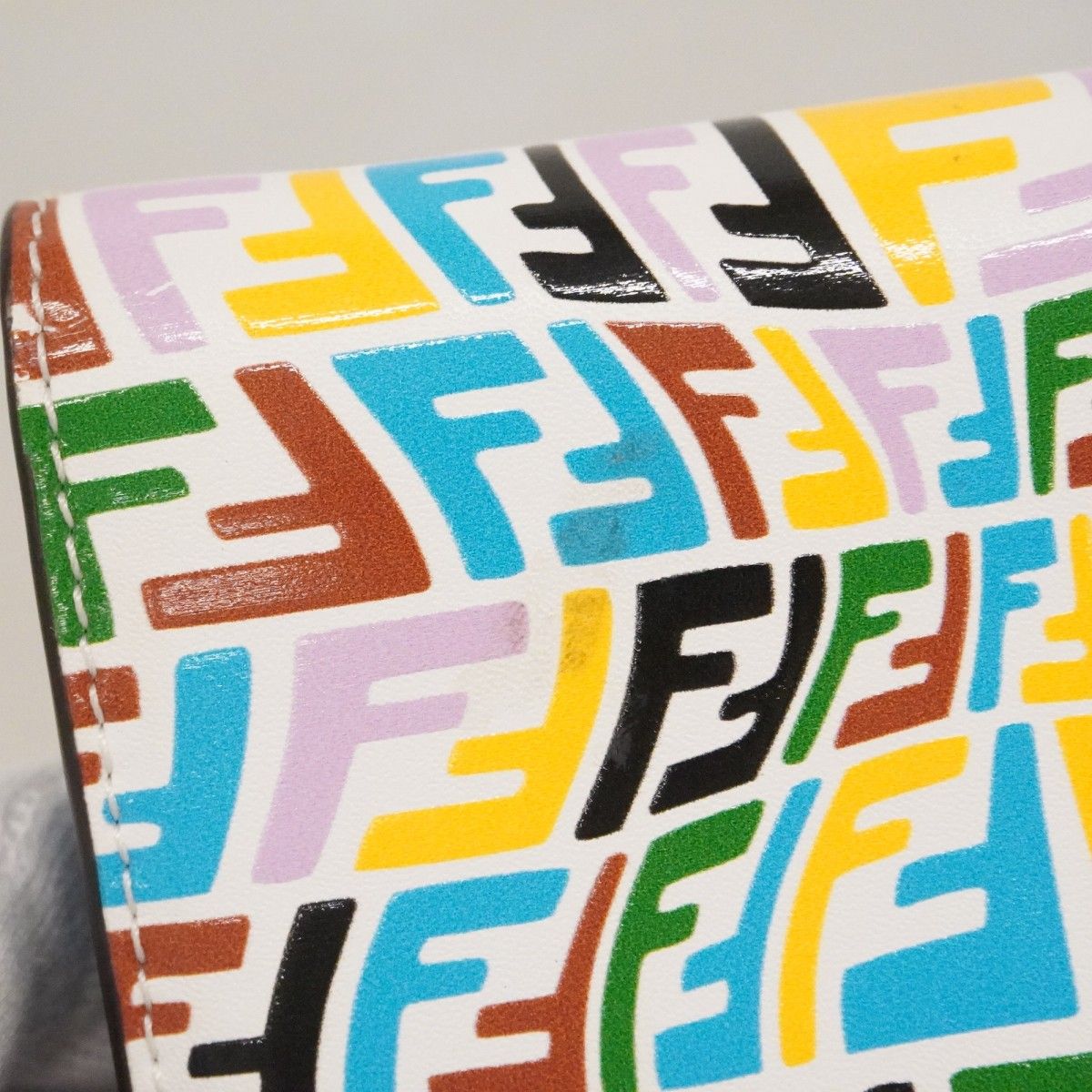 Fendi Wallet Multicolor Gold — view 6