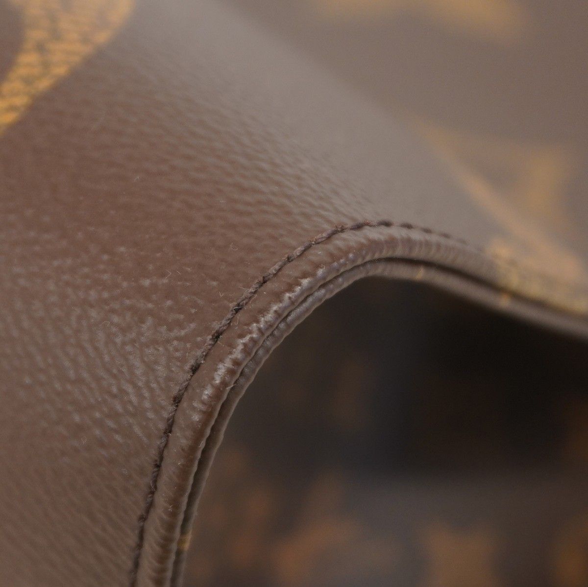 Louis Vuitton Tote Monogram Giant Reverse On The Go GM Brown 2-Way — view 7