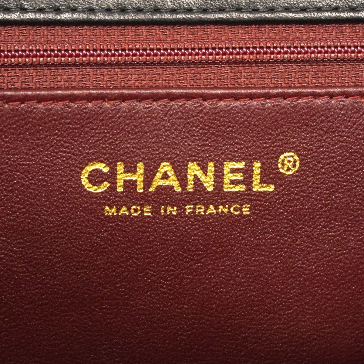 Chanel Shoulder Bag Quilted Lambskin Black Gold — view 5